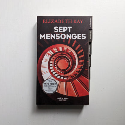 Sept mensonges