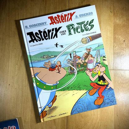 Astérix chez les Pictes #35 Librairie jeunesse le Zèbre à pois livre jeunesse, livre enfant, librairie jeunesse, librairie en ligne Librairie jeunesse le Zèbre à pois