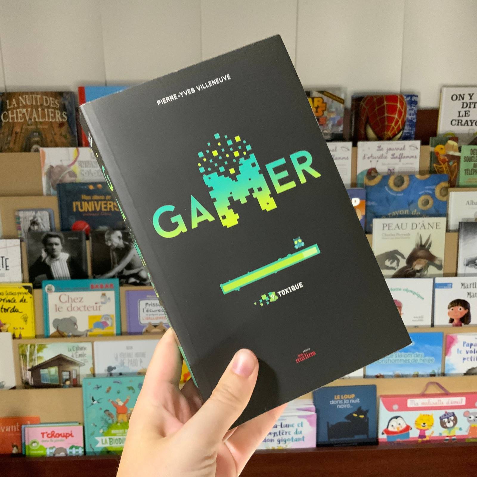 Gamer : #9 Toxique Librairie jeunesse le Zèbre à pois livre jeunesse, livre enfant, librairie jeunesse, librairie en ligne Librairie jeunesse le Zèbre à pois