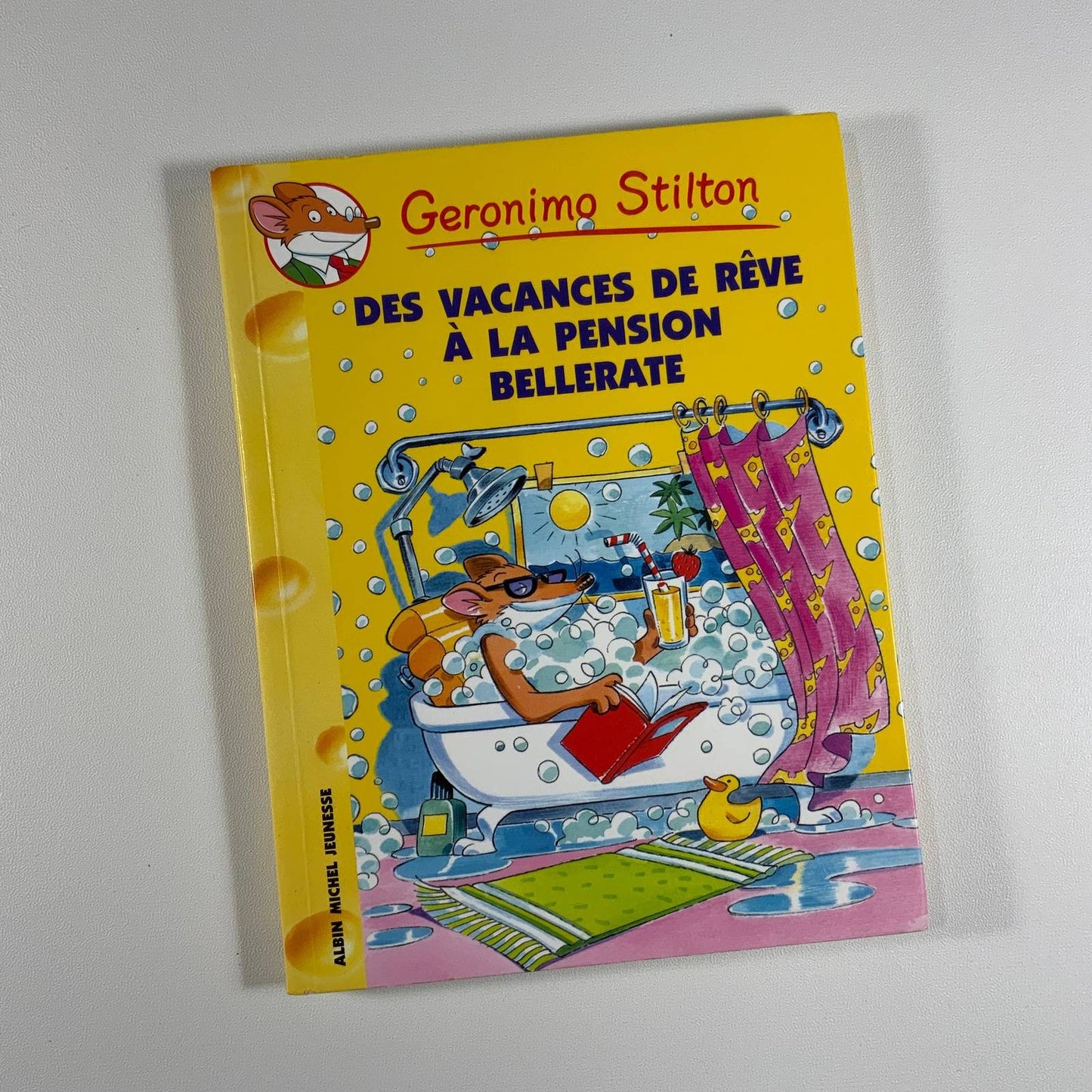 Geronimo Stilton : #27 Des vacances de rêve à la pension Bellerate Librairie jeunesse le Zèbre pois livre jeunesse, livre enfant, librairie jeunesse, librairie en ligne Librairie jeunesse le Zèbre à pois